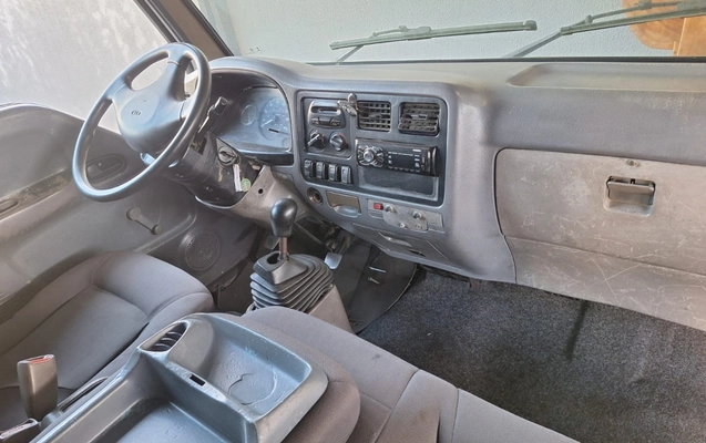 imagem-https://www.socarrao.com.br/sc-vehicle-images-prod/2438064/1783103853047-ZjYxNjQyYWQtMDY2MC00OWQ3LWIxZDYtY2NkY2ExZDQ1NmJmLmpwZw.jpg