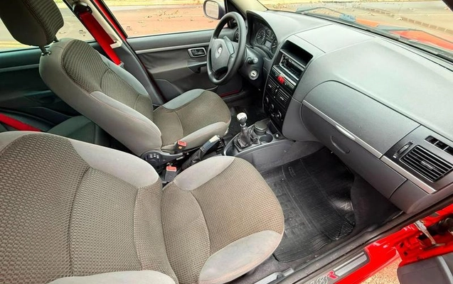 imagem-https://www.socarrao.com.br/sc-vehicle-images-prod/2438573/1784912477921-8209879_14_B_d9c9dcdbee.jpeg