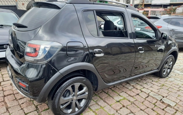 imagem-https://www.socarrao.com.br/sc-vehicle-images-prod/2438599/1783106070598-V2hhdHNBcHAgSW1hZ2UgMjAyNi0wNy0wMyBhdCAxNS4yMi4xNS5qcGVn.jpeg