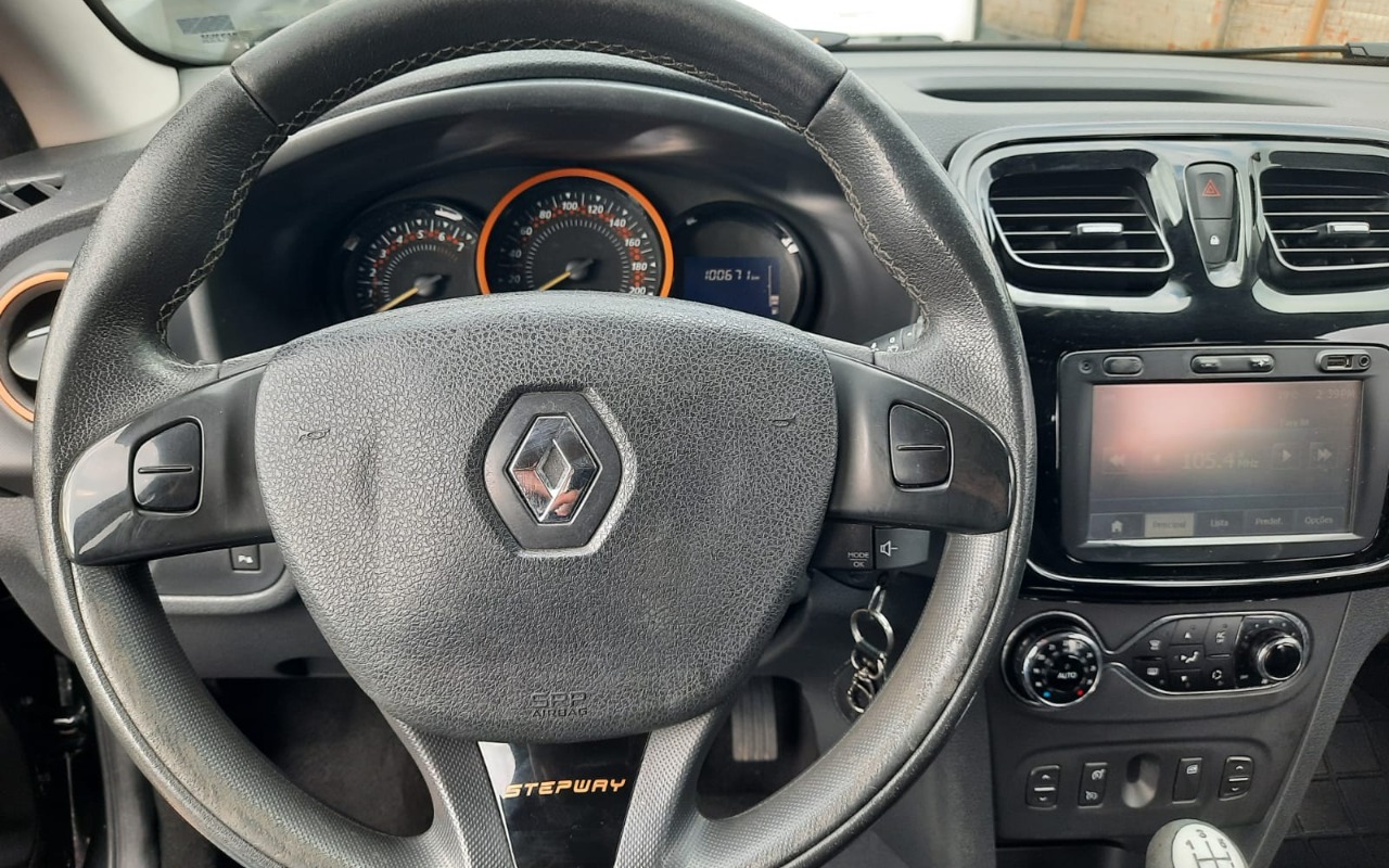 imagem-https://www.socarrao.com.br/sc-vehicle-images-prod/2438599/1783106071142-V2hhdHNBcHAgSW1hZ2UgMjAyNi0wNy0wMyBhdCAxNS4yMi4yMCAoMSkuanBlZw.jpeg