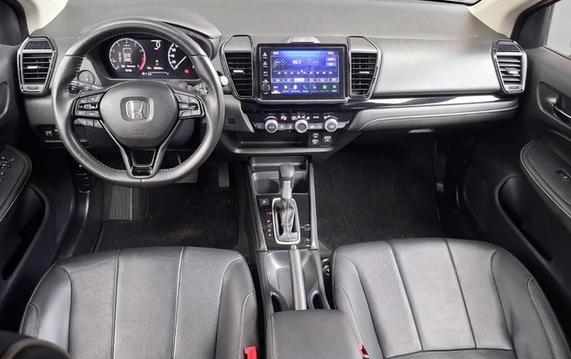 imagem-https://www.socarrao.com.br/sc-vehicle-images-prod/2438630/1788972613645-8247429_5_B_2a74c805e7.jpeg