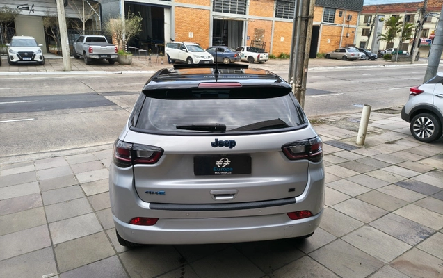imagem-https://www.socarrao.com.br/sc-vehicle-images-prod/2438819/1783710991643-SU1HXzIwMjYwNzEwXzE1MjgwMzgwMF9IRFIuanBn.jpg