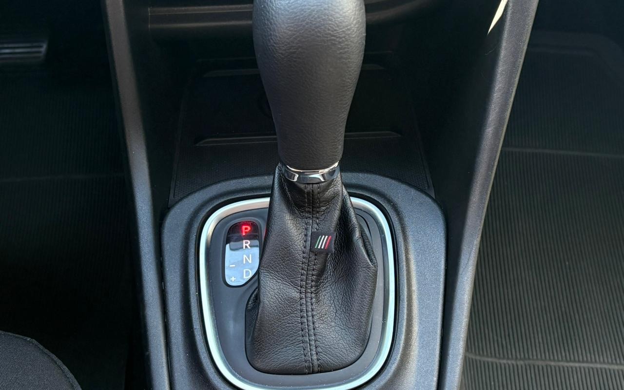 imagem-https://www.socarrao.com.br/sc-vehicle-images-prod/2438842/1783106974292-V2hhdHNBcHAgSW1hZ2UgMjAyNi0wNy0wMyBhdCAxMS40NS40NCAoMSkuanBlZw.jpeg