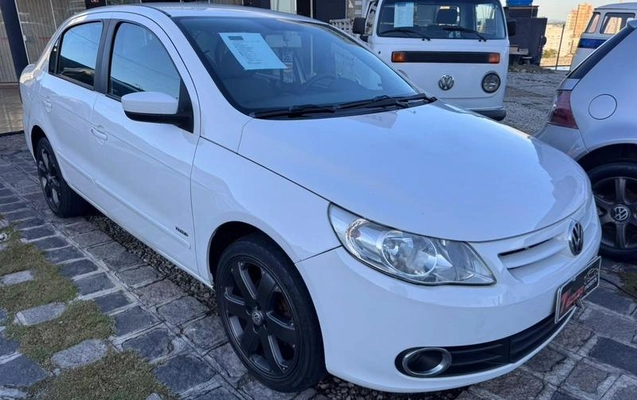 imagem-https://www.socarrao.com.br/sc-vehicle-images-prod/2439035/1789220491209-8247523_5_B_b938d02e38.jpeg