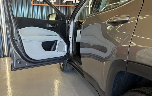 imagem-https://www.socarrao.com.br/sc-vehicle-images-prod/2439060/1788887614885-gb-2faa752.jpeg