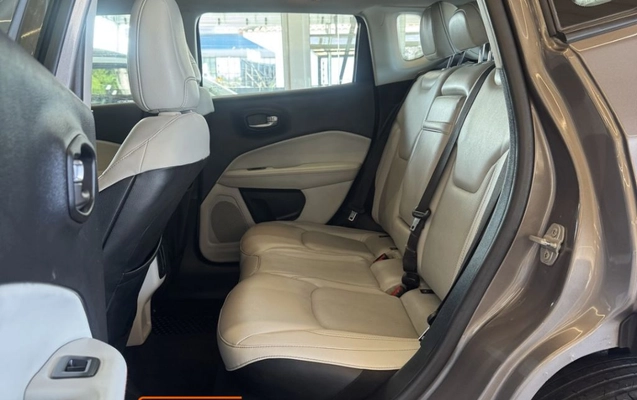 imagem-https://www.socarrao.com.br/sc-vehicle-images-prod/2439060/1788887614888-gb-b925f91.jpeg