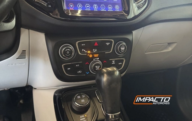 imagem-https://www.socarrao.com.br/sc-vehicle-images-prod/2439060/1788887614898-gb-1c6b3a3.jpeg