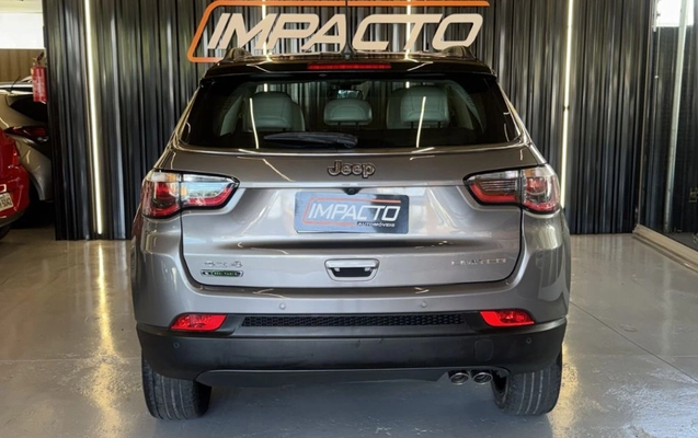 imagem-https://www.socarrao.com.br/sc-vehicle-images-prod/2439060/1788887614901-gb-2fdb1fb.jpeg
