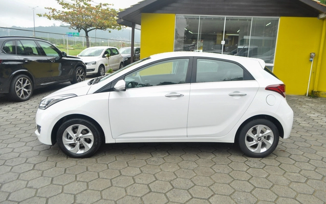 imagem-https://www.socarrao.com.br/sc-vehicle-images-prod/2439074/1788981762630-fac74a3bf02b4e2fa2e9bf5aa8d65f77_1783103800368.jpg