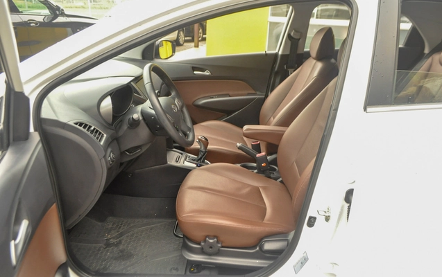 imagem-https://www.socarrao.com.br/sc-vehicle-images-prod/2439074/1788981762753-8e81e1da8c92462b8fa64a8e3c35a9b5_1783103800398.jpg