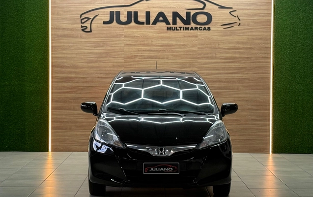 imagem-https://www.socarrao.com.br/sc-vehicle-images-prod/2439155/1785186434538-da6HiTbvViKBSqdzwb5XlyyS5KVTp8z8.jpg