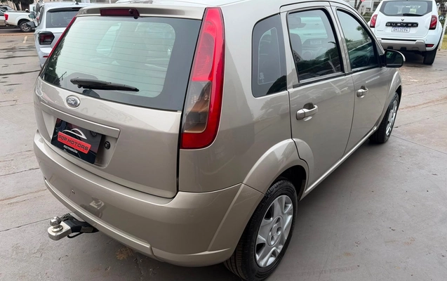 imagem-https://www.socarrao.com.br/sc-vehicle-images-prod/2439189/1788273732850-a767655e6ca949d4a445dc7d16835a32_1783107388181.jpg