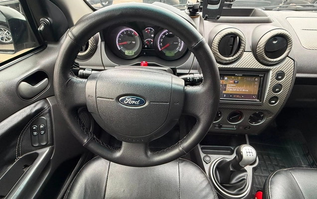 imagem-https://www.socarrao.com.br/sc-vehicle-images-prod/2439189/1788273732885-c21771a76afc4145817e24d6a6921560_1783107388195.jpg