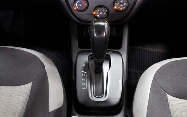 imagem-https://www.socarrao.com.br/sc-vehicle-images-prod/2439273/1783108407569-13_041025.jpg