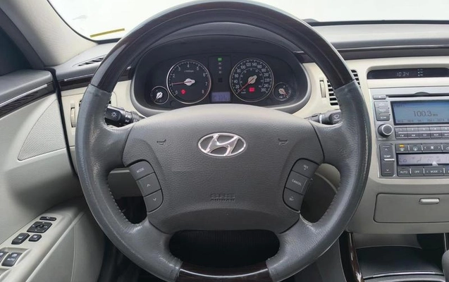 imagem-https://www.socarrao.com.br/sc-vehicle-images-prod/2439287/1785506130848-8202609_2_B_f384ed92d8.jpeg