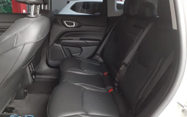 imagem-https://www.socarrao.com.br/sc-vehicle-images-prod/2439421/1790086961031-8247810_0_B_a41854d39c.jpeg