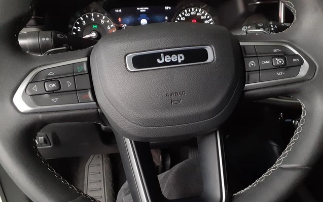 imagem-https://www.socarrao.com.br/sc-vehicle-images-prod/2439421/1790086961039-8247810_11_B_c7192aef0a.jpeg