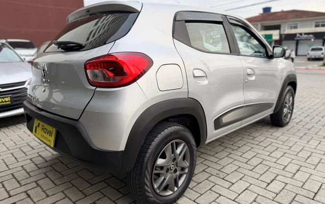 imagem-https://www.socarrao.com.br/sc-vehicle-images-prod/2439650/1789744246287-003_2852bfeccff815f6a5be2f0fb5823165.jpeg