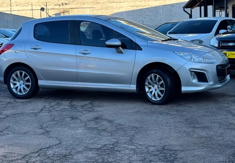 Peugeot 308 2013 Prata — foto 1 de 3