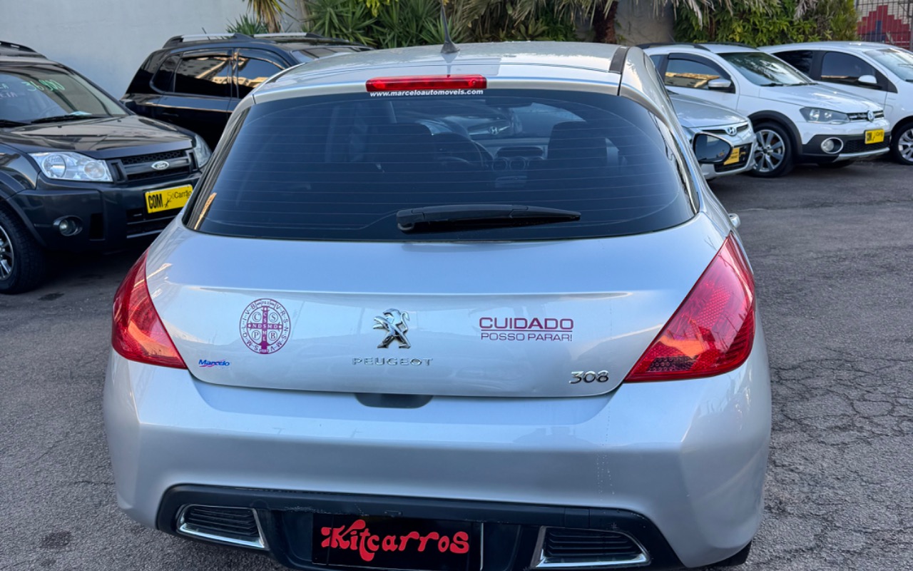imagem-https://www.socarrao.com.br/sc-vehicle-images-prod/2439970/1783111044457-SU1HXzcxNTAuanBlZw.jpeg