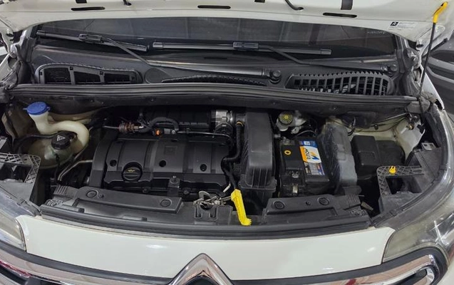 imagem-https://www.socarrao.com.br/sc-vehicle-images-prod/2440131/1783111481059-8238739_16_B_1f6d47b498.jpeg