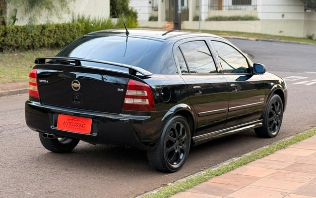 imagem-https://www.socarrao.com.br/sc-vehicle-images-prod/2440302/1783112027095-9_054933.jpg