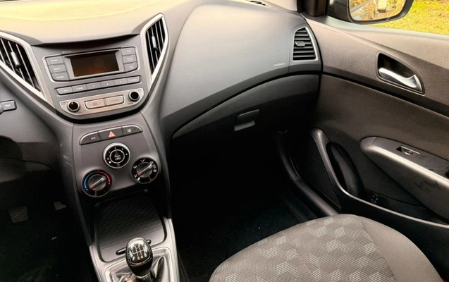 imagem-https://www.socarrao.com.br/sc-vehicle-images-prod/2440313/1783112075019-4_055322.jpg