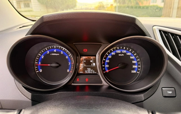 imagem-https://www.socarrao.com.br/sc-vehicle-images-prod/2440313/1783112075020-8_055323.jpg