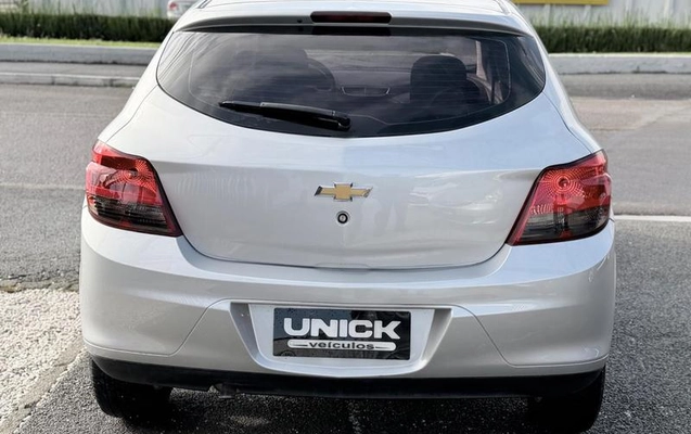imagem-https://www.socarrao.com.br/sc-vehicle-images-prod/2440330/1783112147949-8241123_7_B_a7227db12b.jpeg