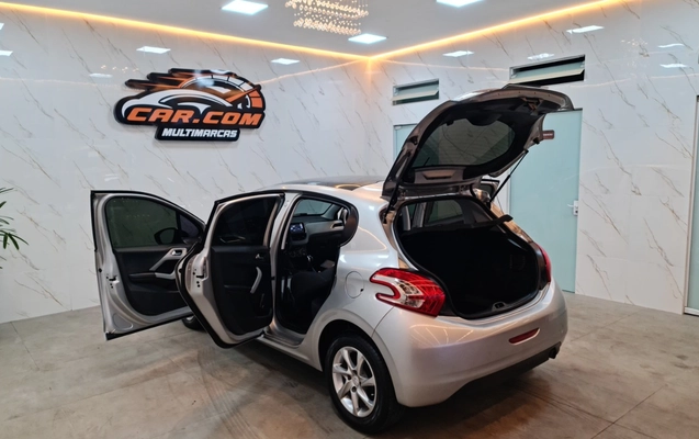 imagem-https://www.socarrao.com.br/sc-vehicle-images-prod/2440464/1783112534065-MTQuanBn.jpg