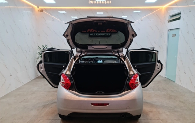 imagem-https://www.socarrao.com.br/sc-vehicle-images-prod/2440464/1783112534130-MTUuanBn.jpg
