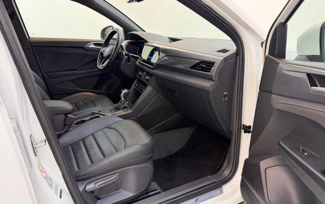 imagem-https://www.socarrao.com.br/sc-vehicle-images-prod/2440500/1783112583300-8244113_5_B_65bdd35d70.jpeg
