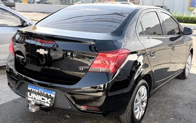 imagem-https://www.socarrao.com.br/sc-vehicle-images-prod/2441067/1783114679381-8241095_5_B_63358554ff.jpeg