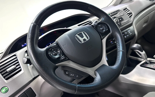 imagem-https://www.socarrao.com.br/sc-vehicle-images-prod/2441386/1786744606063-bdafa323-c97e-4939-82dc-c2309cbaaeda.jpg
