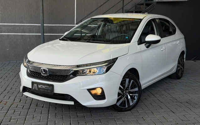 imagem-https://www.socarrao.com.br/sc-vehicle-images-prod/2443972/1788276691424-V2hhdHNBcHAgSW1hZ2UgMjAyNi0wOS0wMSBhdCAxMi4yMS4zNiAoMSkuanBlZw.jpeg