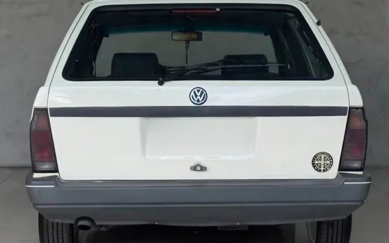 imagem-https://www.socarrao.com.br/sc-vehicle-images-prod/2444859/1783133752777-U2NyZWVuc2hvdF8yMDI2MDUyNl8yMjUzMjRfQ2hyb21lLmpwZw.jpg