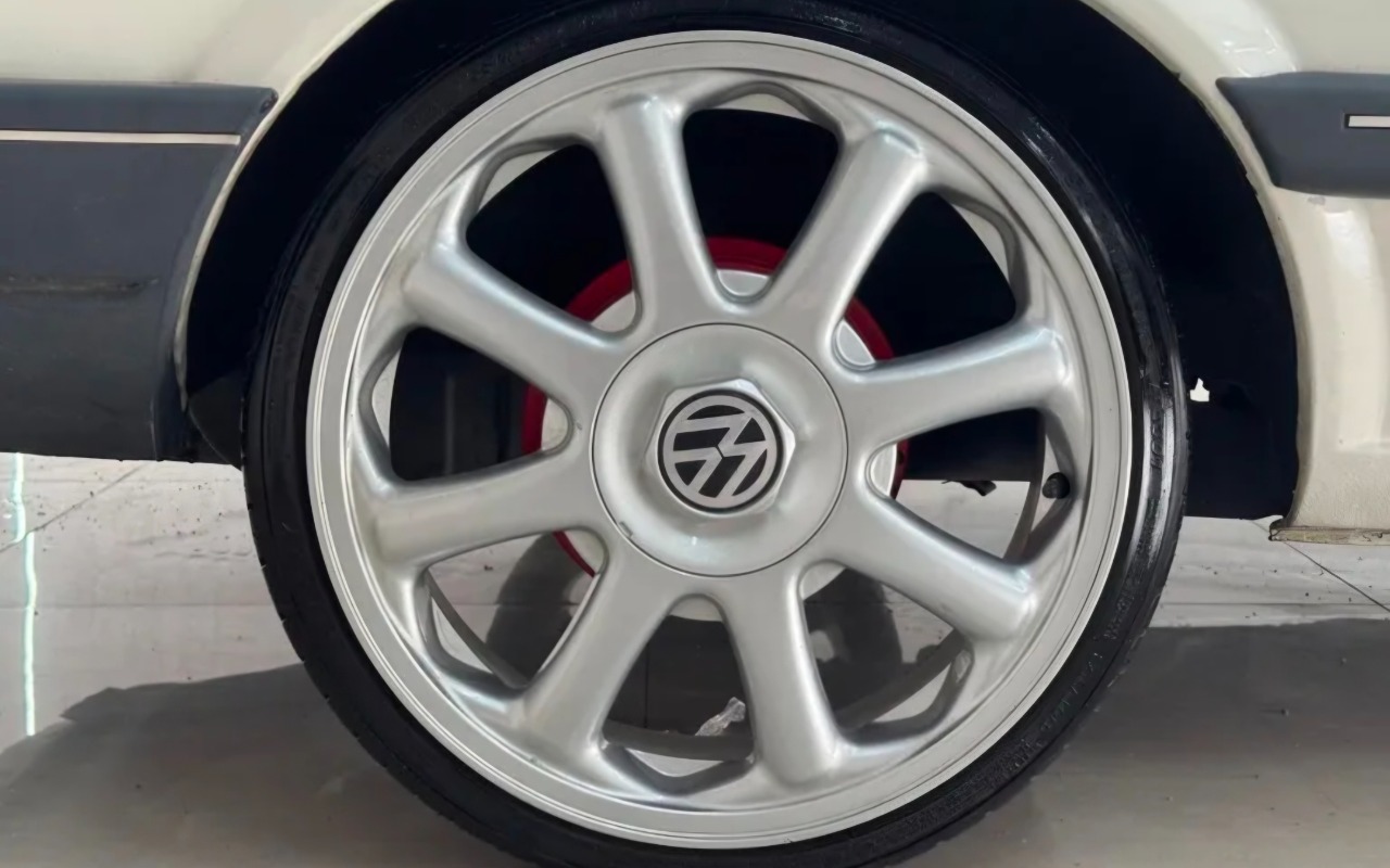 imagem-https://www.socarrao.com.br/sc-vehicle-images-prod/2444859/1783133754901-U2NyZWVuc2hvdF8yMDI2MDUyNl8yMjU1MzFfQ2hyb21lLmpwZw.jpg