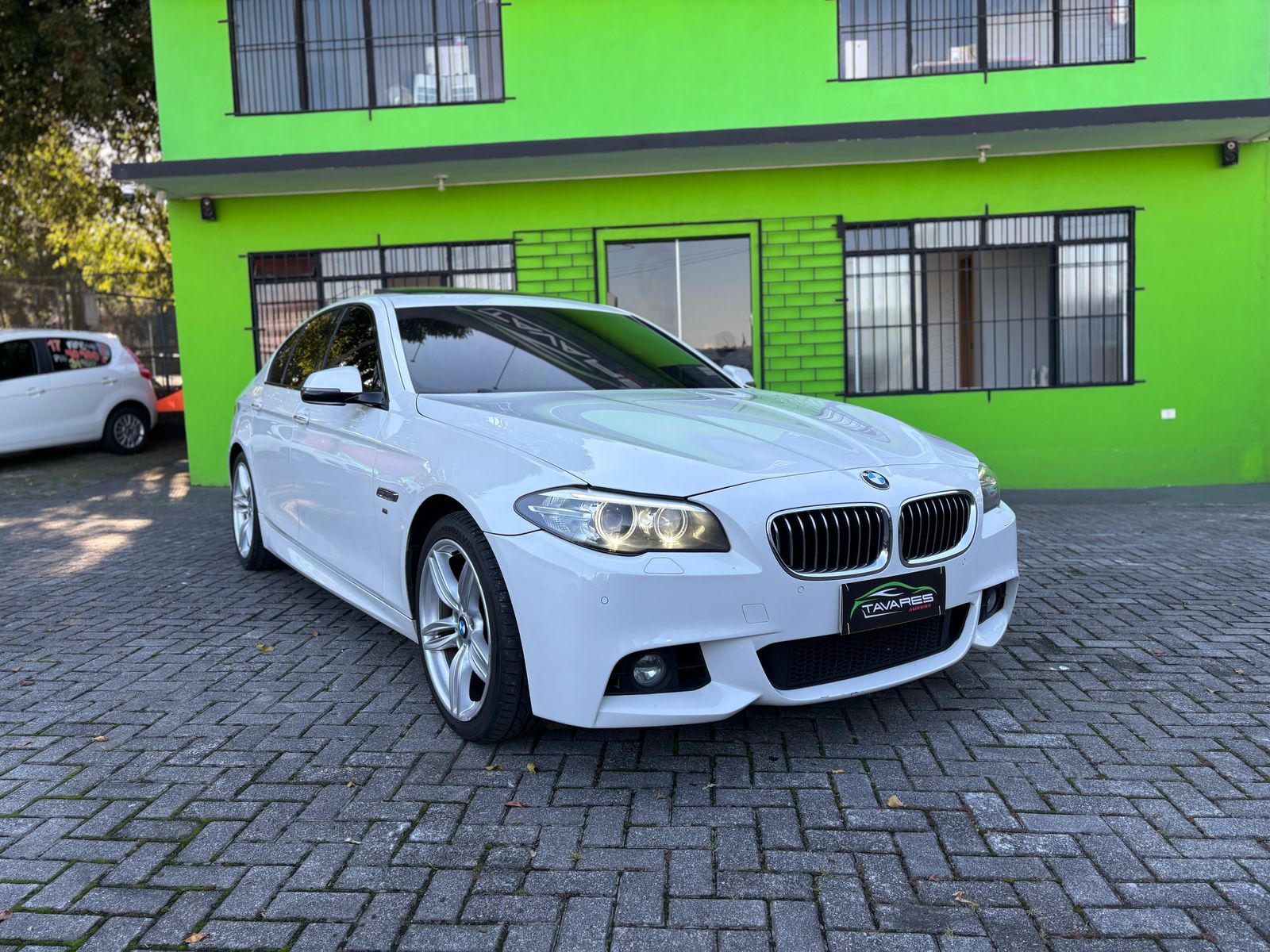 BMW 535i M Sport 3.0 24V 306cv Bi-Turbo na cor Branco em Curitiba / PR - 24454