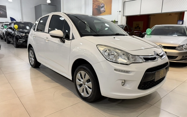imagem-https://www.socarrao.com.br/sc-vehicle-images-prod/2446765/1783143306811-3_023427.jpg