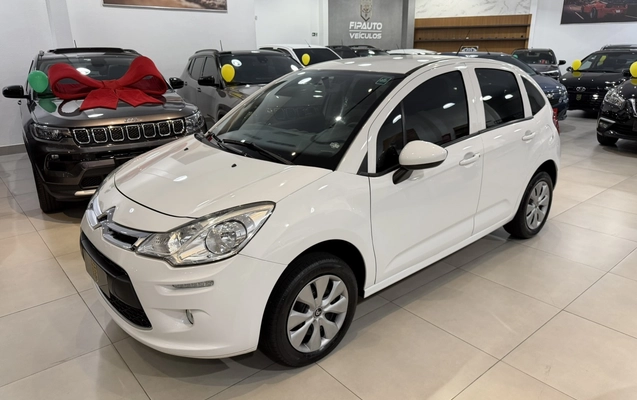 imagem-https://www.socarrao.com.br/sc-vehicle-images-prod/2446765/1783143306828-19_023427.jpg