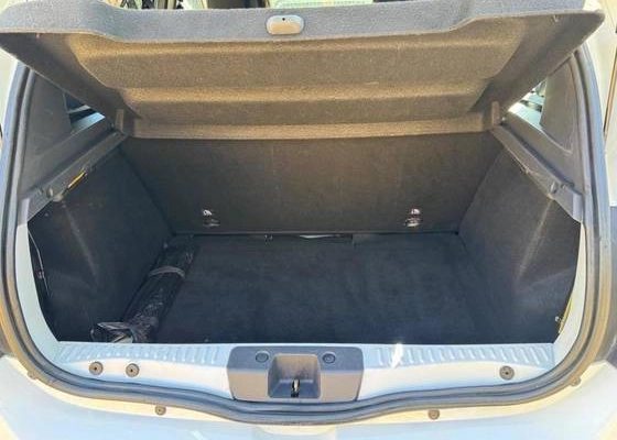 imagem-https://www.socarrao.com.br/sc-vehicle-images-prod/2451692/1783167894313-renault-sandero-1.0-12v-sce-flex-gt-line-manual-wmimagem09103647566.jpg