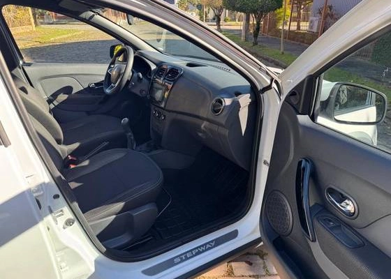 imagem-https://www.socarrao.com.br/sc-vehicle-images-prod/2451692/1783167894317-renault-sandero-1.0-12v-sce-flex-gt-line-manual-wmimagem09103833489.jpg