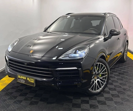Porsche Cayenne 2022 Preto — foto 1 de 3