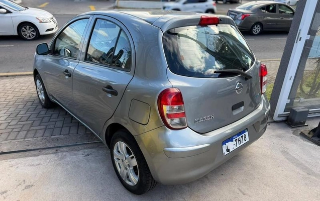 imagem-https://www.socarrao.com.br/sc-vehicle-images-prod/2452358/1785953112022-8244598_3_B_d079cc7602.jpeg
