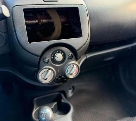 imagem-https://www.socarrao.com.br/sc-vehicle-images-prod/2452358/1785953112023-8244598_9_B_165bf7d382.jpeg
