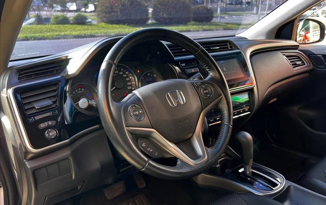 imagem-https://www.socarrao.com.br/sc-vehicle-images-prod/2452902/1783171594149-EXX-6B37_07.jpg
