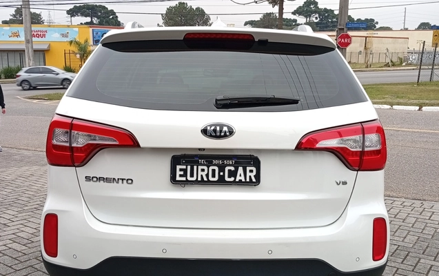 imagem-https://www.socarrao.com.br/sc-vehicle-images-prod/2453018/1783172080322-U09SRU5UTyAxMS5qcGc.jpg