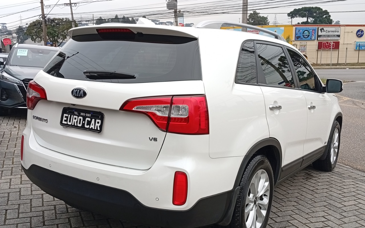 imagem-https://www.socarrao.com.br/sc-vehicle-images-prod/2453018/1783172080390-U09SRU5UTyAxMy5qcGc.jpg