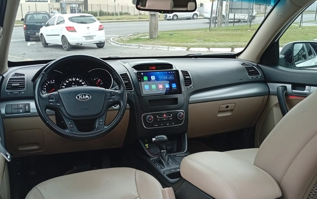 imagem-https://www.socarrao.com.br/sc-vehicle-images-prod/2453018/1783172080873-U09SRU5UTyAxOCw1LmpwZw.jpg