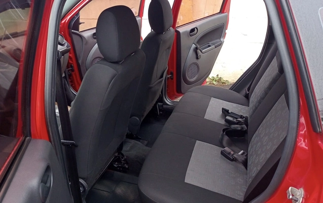 imagem-https://www.socarrao.com.br/sc-vehicle-images-prod/2453262/1783172857481-MmFlY2E1NDktNmIzOC00YzQxLWI3MTctZmQ5OGQ2MDVkZmIzLmpwZw.jpg